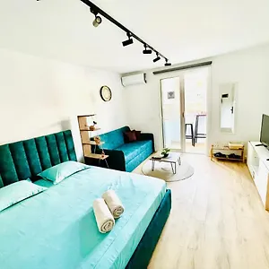 central-studio-apartment-1-tirana.albaniahotels.org/